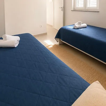 Karma * Trogir